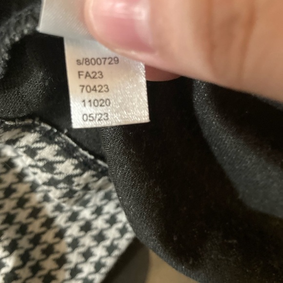 LOFT Womens Black and White Houndstooth Puff
Sleeve Mini Dress Preppy Minimalist - Picture 10 of 11